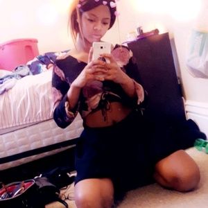 Meet your Posher, Asia